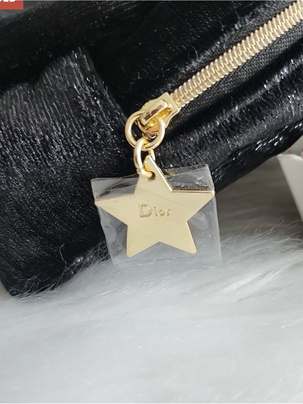 Dior Black Velvet Clutch with Gold CD Emblem - Picture 4 of 6